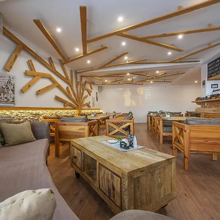 Bel * טטרנסקה לומניקה